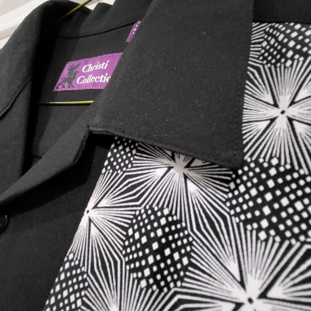 Christi Collection Shirt - Picture 2 of 5
